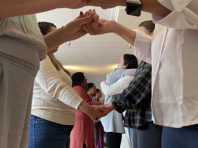 Roots of identity - Family Constellations and Memory