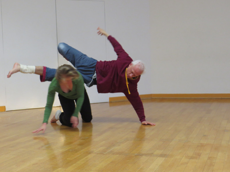 The touch underneath, contactimprovisatie