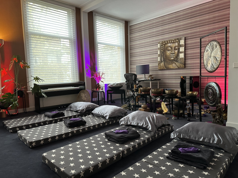 CHRISTEL'S WORLD SOUNDHEALING DAY CONCERT  - Klankschalen, Klankreis, Ligconcert