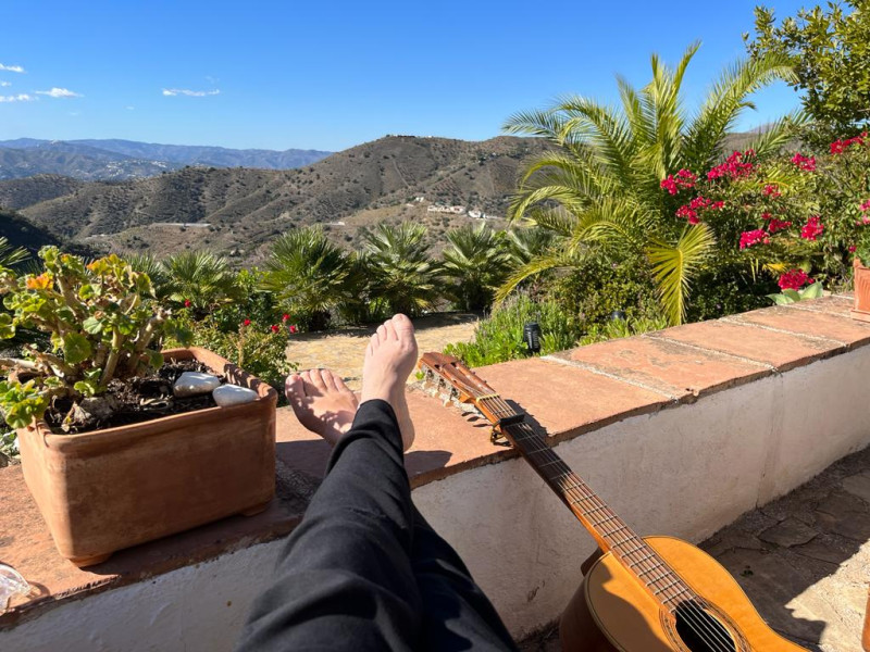 bijna vol,  stilte retraite yoga wandelen, Alondra, Andalusië, Spanje