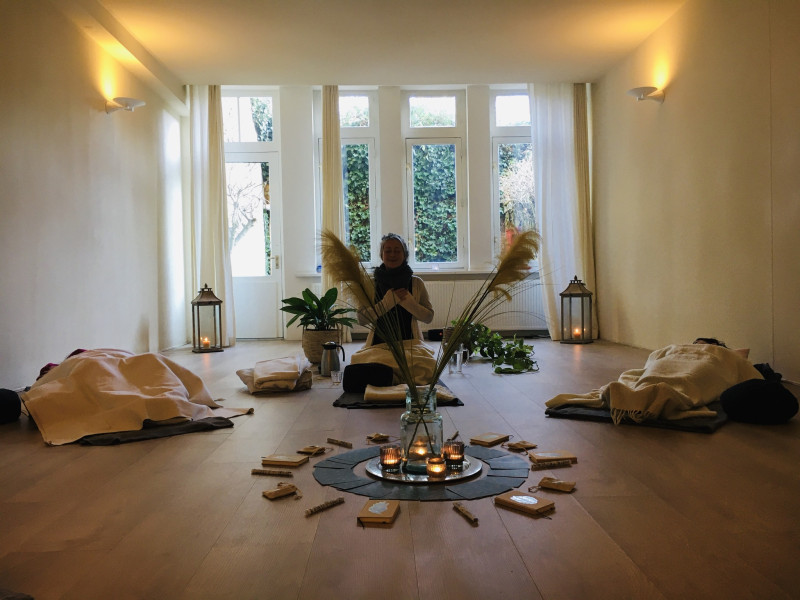 EcoNIDRA™ en Voetmassage - Meditatie, Natuur, Massage