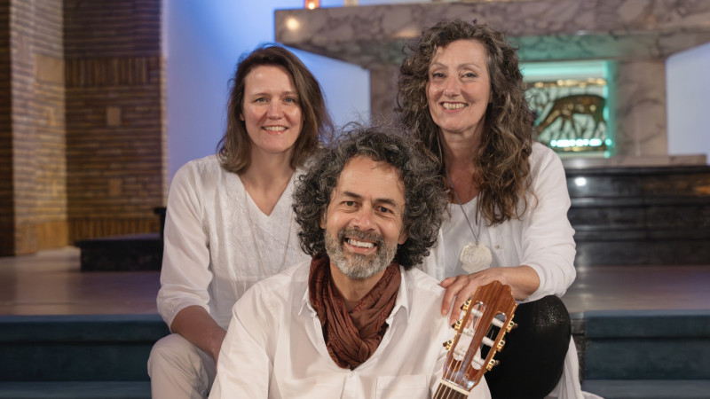 Anarupa SatZang Mantra - Kirtan, Live muziek, Mantra zingen