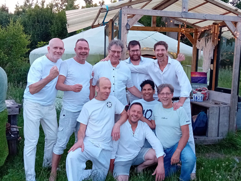 Man-man-man-man: mannencirkels 1 x p.mnd. Thema: terugblik jaar/zomer