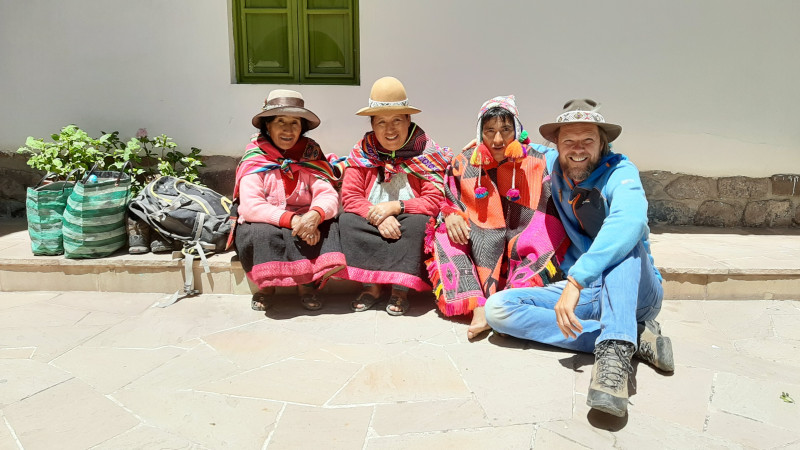 Ayni Travel