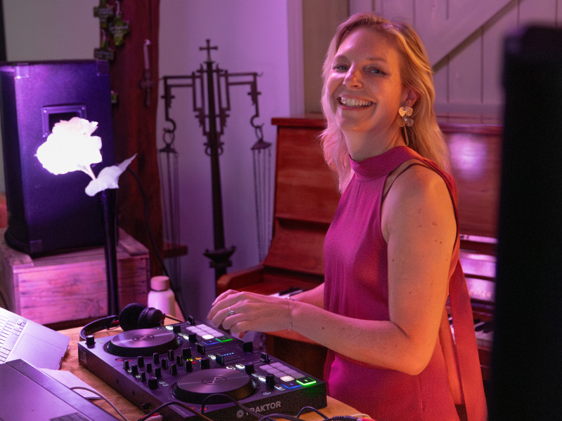 DJ Lily Bloom