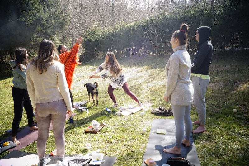 Elena Bicu - The Happiness Guide