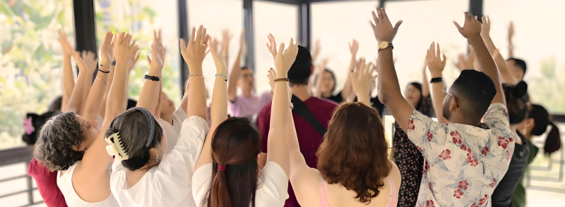 Dansen van Universele Vrede - Leiden