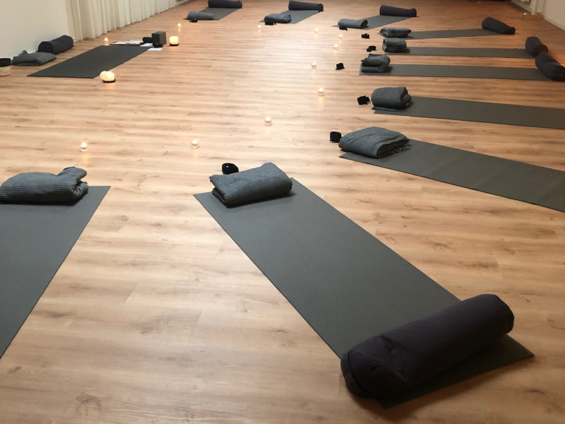 Ekam Yoga