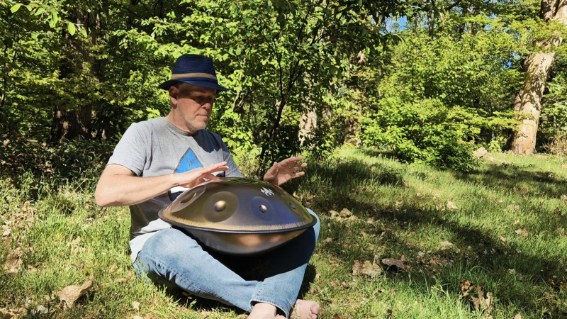 Karim's sound healing practice