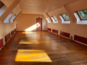 photo gallery image 01