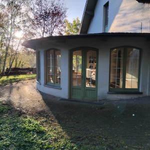 photo gallery image 01