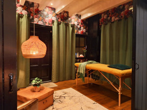 photo gallery image 01