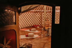 photo gallery image 01
