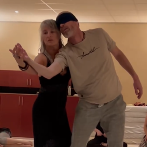 photo gallery image 01