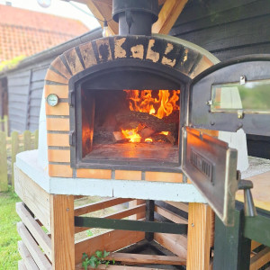 photo gallery image 01