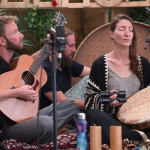 photo gallery image 01