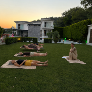 photo gallery image 01
