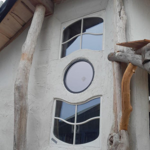 photo gallery image 01