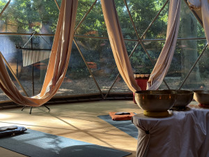 photo gallery image 01