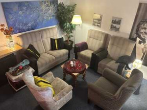 photo gallery image 01