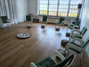photo gallery image 01