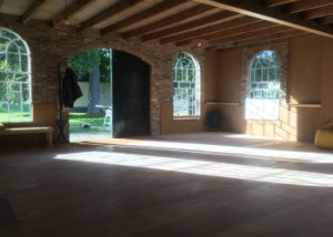 photo gallery image 01
