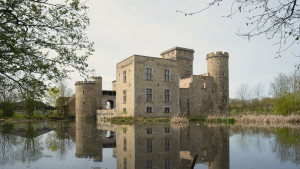 photo gallery image 01