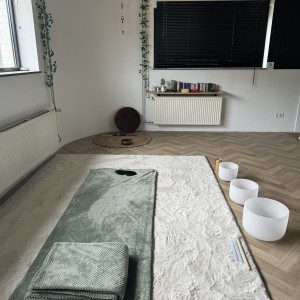 photo gallery image 01
