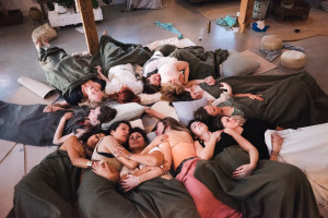 photo gallery image 01