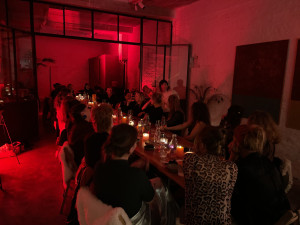 photo gallery image 01