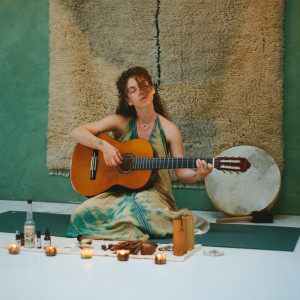 photo gallery image 01