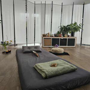 photo gallery image 01