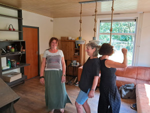 photo gallery image 01