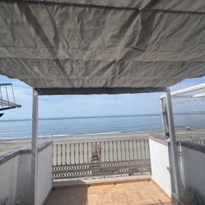 photo gallery image 01