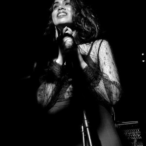 photo gallery image 01