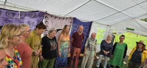 photo gallery image 01