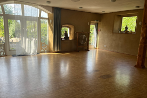 photo gallery image 01