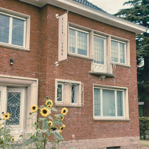 photo gallery image 01