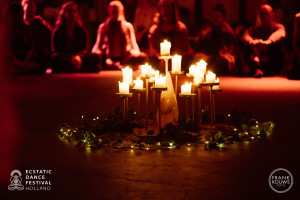 photo gallery image 01