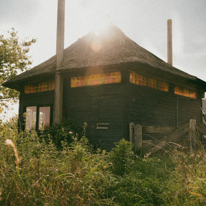 photo gallery image 01