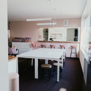 photo gallery image 01