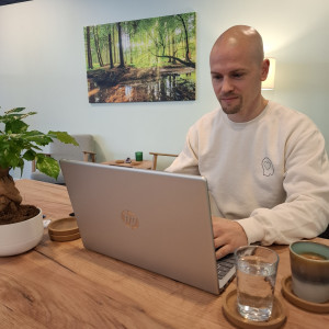 photo gallery image 01