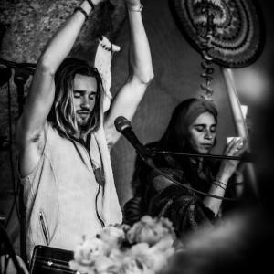 photo gallery image 01