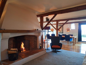 photo gallery image 01