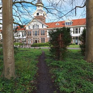 photo gallery image 01