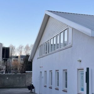 photo gallery image 01