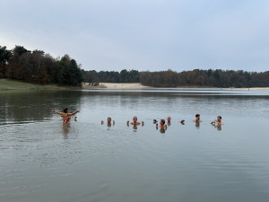 photo gallery image 01