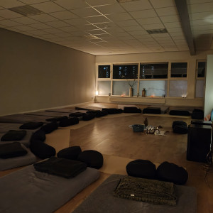 photo gallery image 01