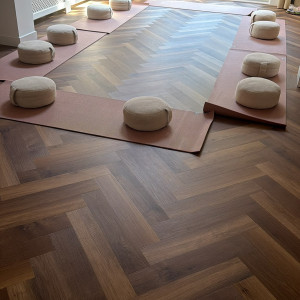 photo gallery image 01
