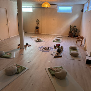 photo gallery image 01